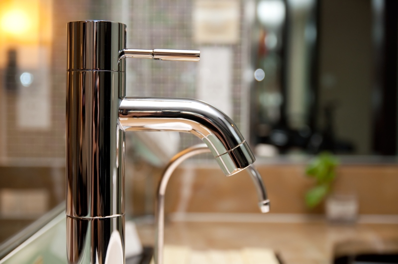 Sink Leaking Old Harlow